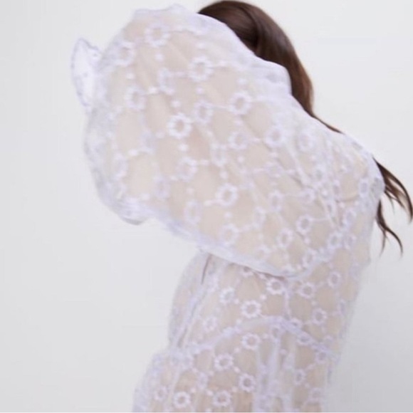 Zara Lilac Mesh Floral Blouse Small - Picture 4 of 12